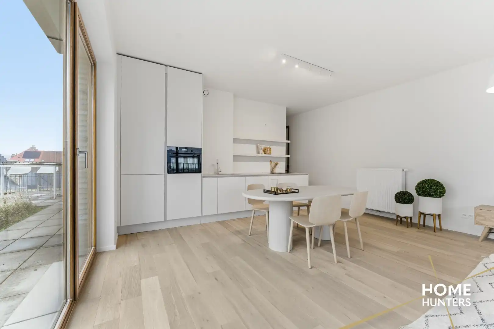 Luxe nieuwbouwappartement met ruim terras van maar liefst 36 m² foto 11