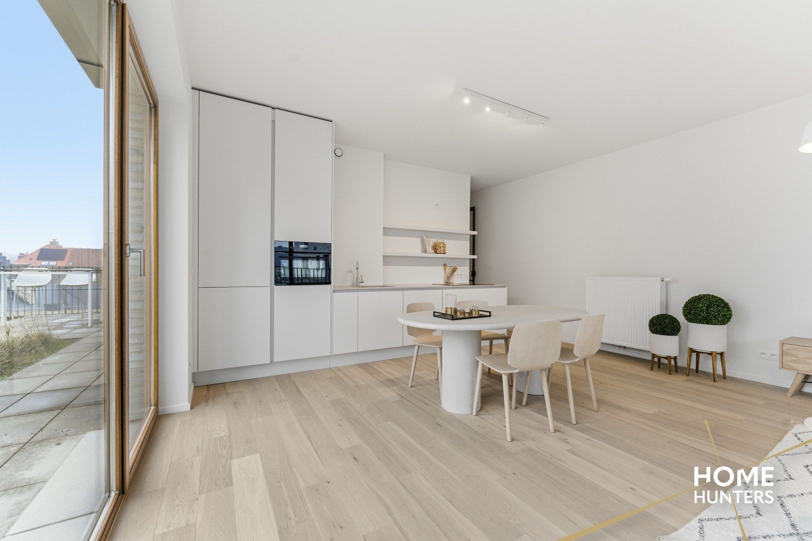 Luxe nieuwbouwappartement met ruim terras van maar liefst 36 m² foto 11