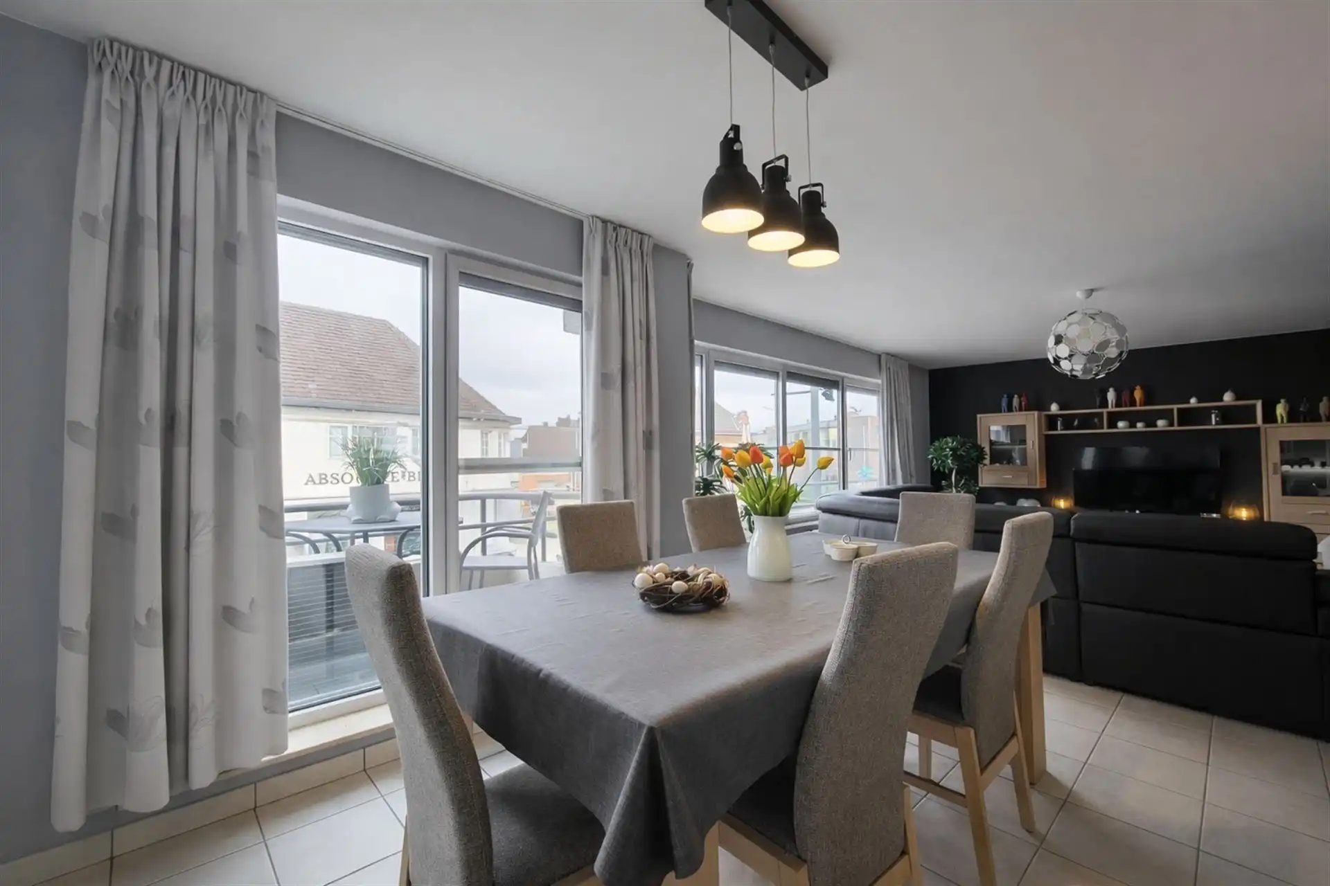 Instapklaar duplex appartement met terras en ondergrondse garage op steenworp van Hasselt centrum foto 7