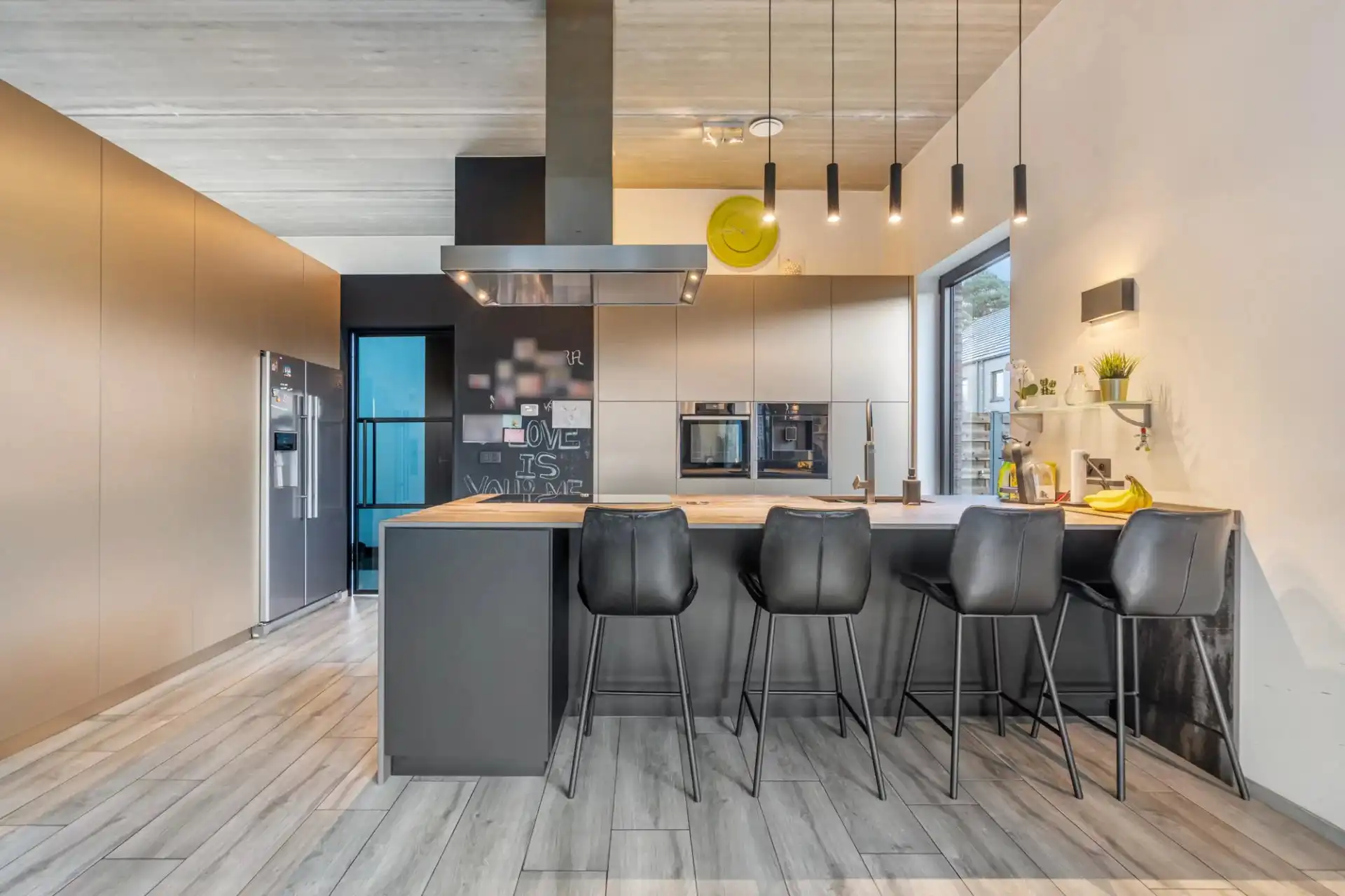 Moderne woning met zwembad in Koersel foto 5