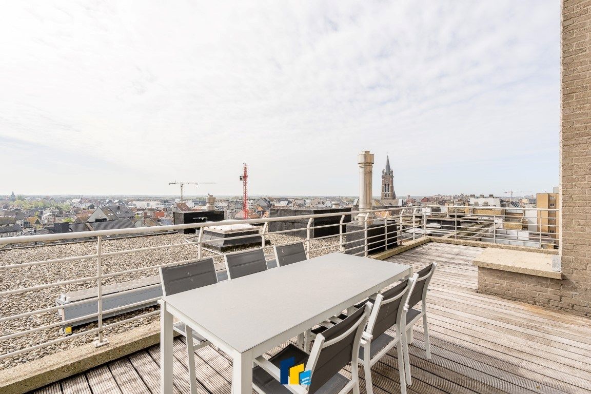 Elegant 3-slpkapp met riant terras foto 9