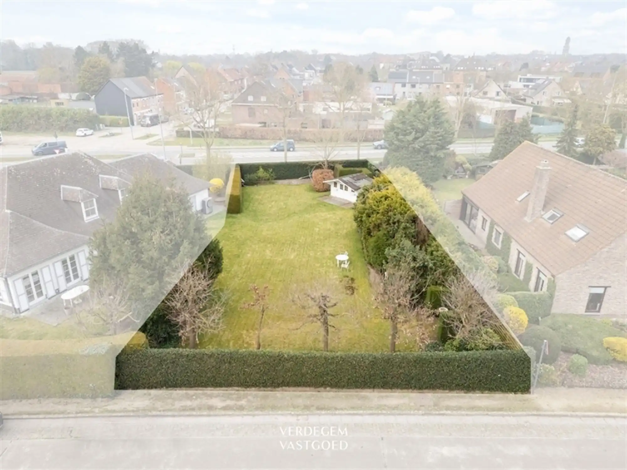 Mooi perceel bouwgrond van 746 m² voor vrijstaande woning foto {{pictureIndex}}