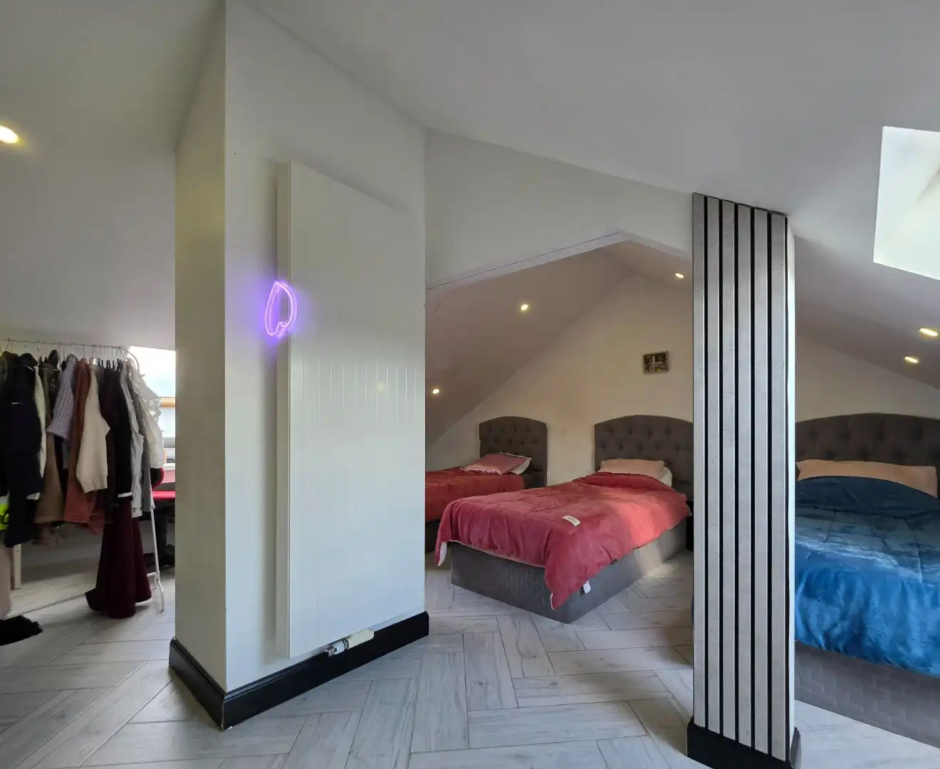 Uniek gerenoveerde 4-slaapkamerwoning op wandelafstand van centrum Kortrijk - EPC A foto 15