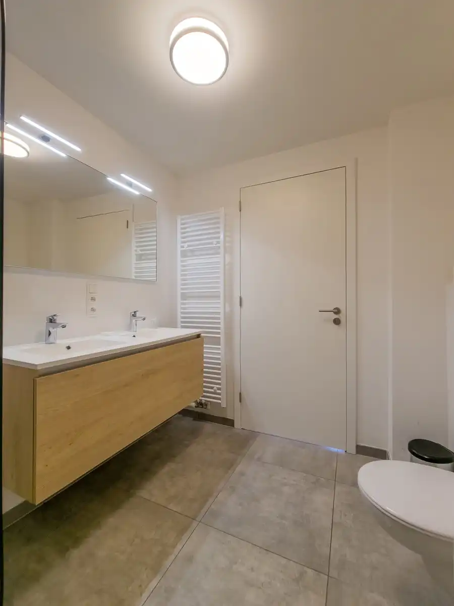 Prachtig gemeubeld 2-kamer appartement met TERRAS foto 13