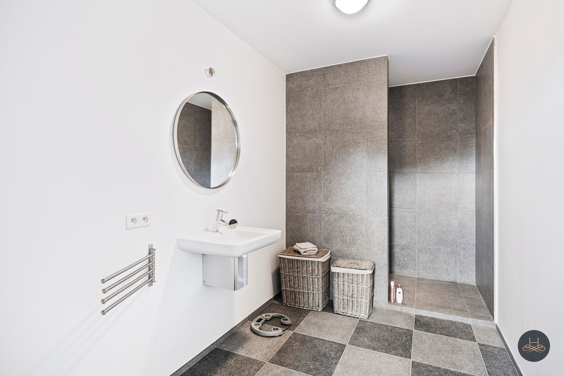 Exclusieve prachtig afgewerkte pastorijwoning met grote tuin foto 37