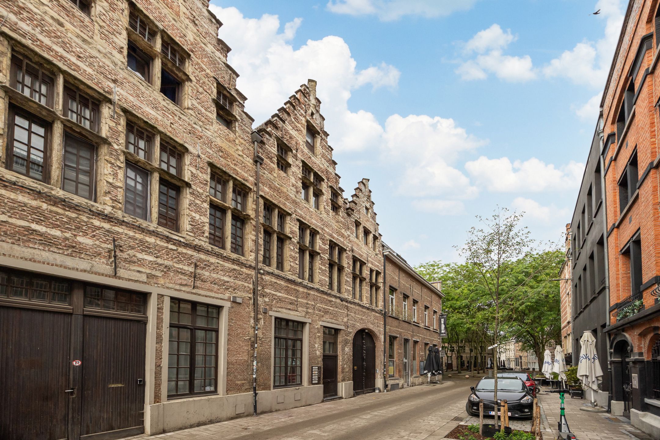 ANTWERPEN CENTRUM -  Gelijkvloers appartement met stadstuin. foto 9