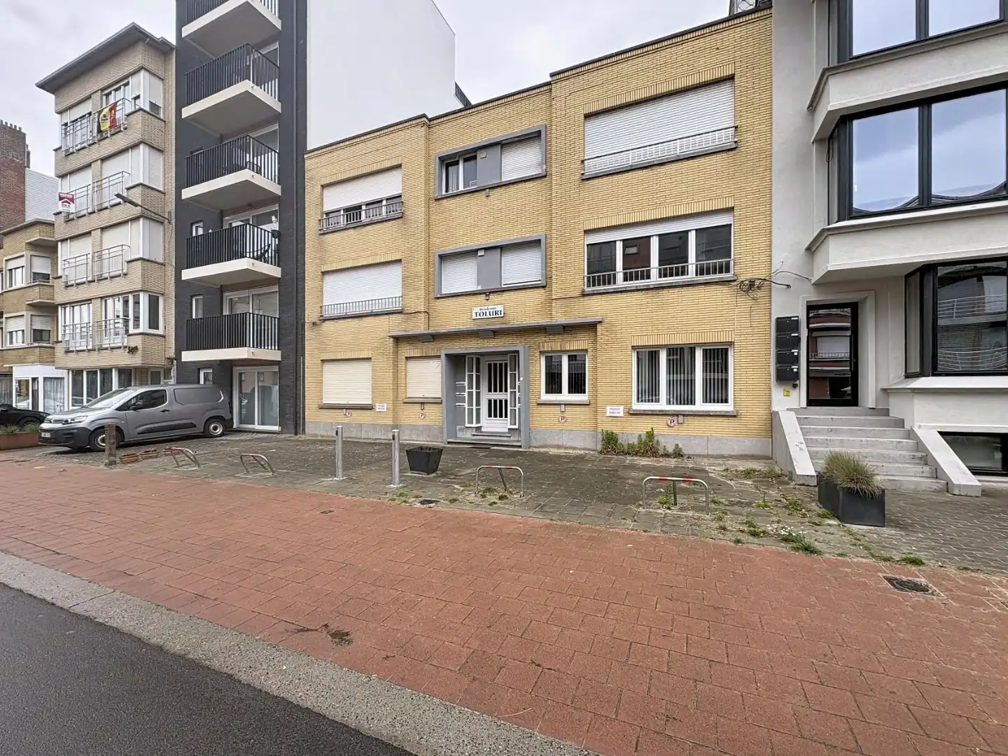 Gelijkvloers appartement met tuintje op toplocatie nabij zee foto 19