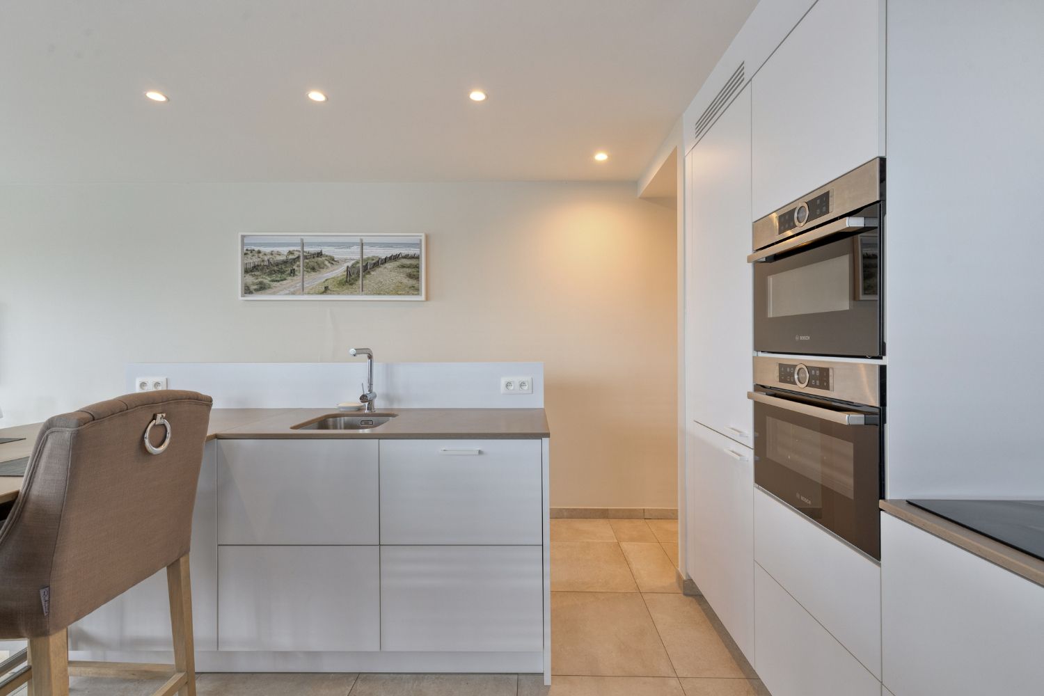 Subliem appartement op een prachtige ligging met open zicht op de Havengeul foto 7