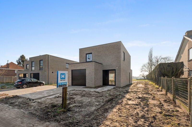 Alleenstaande nieuwbouwwoning op ruim perceel te Aalter foto 2