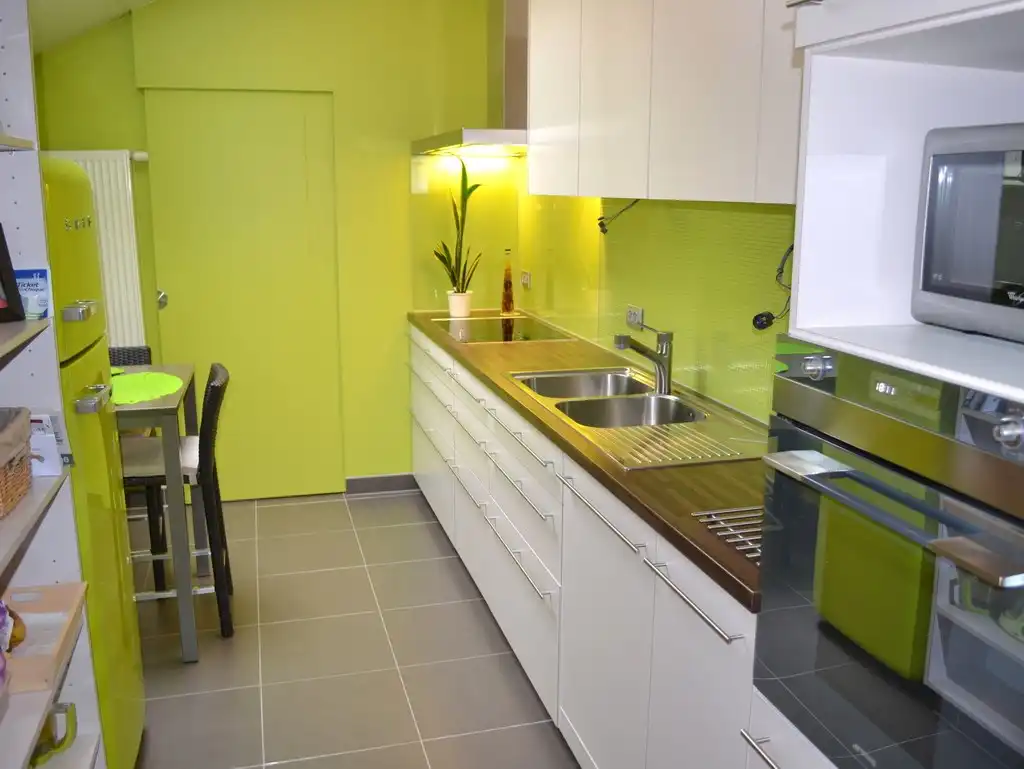 Volledig vernieuwde instapklare rijwoning foto 5