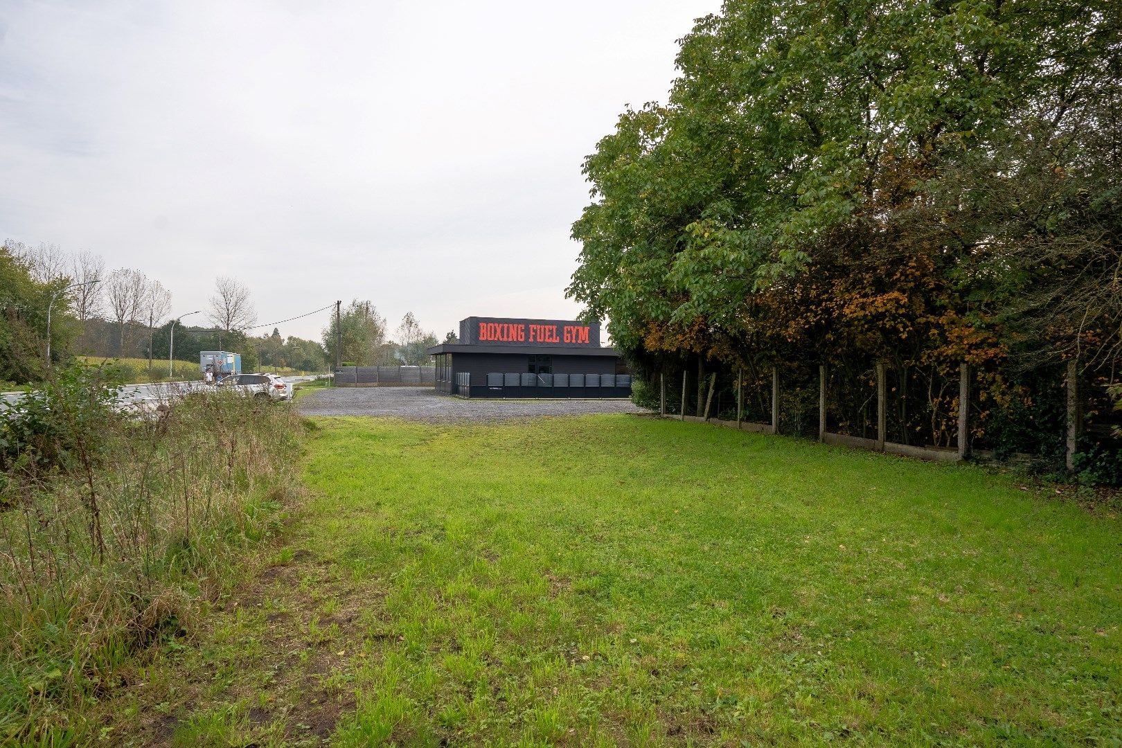 Gedeeltelijk gerenoveerd en vergund horeca pand met afzonderlijke woonst. foto 13