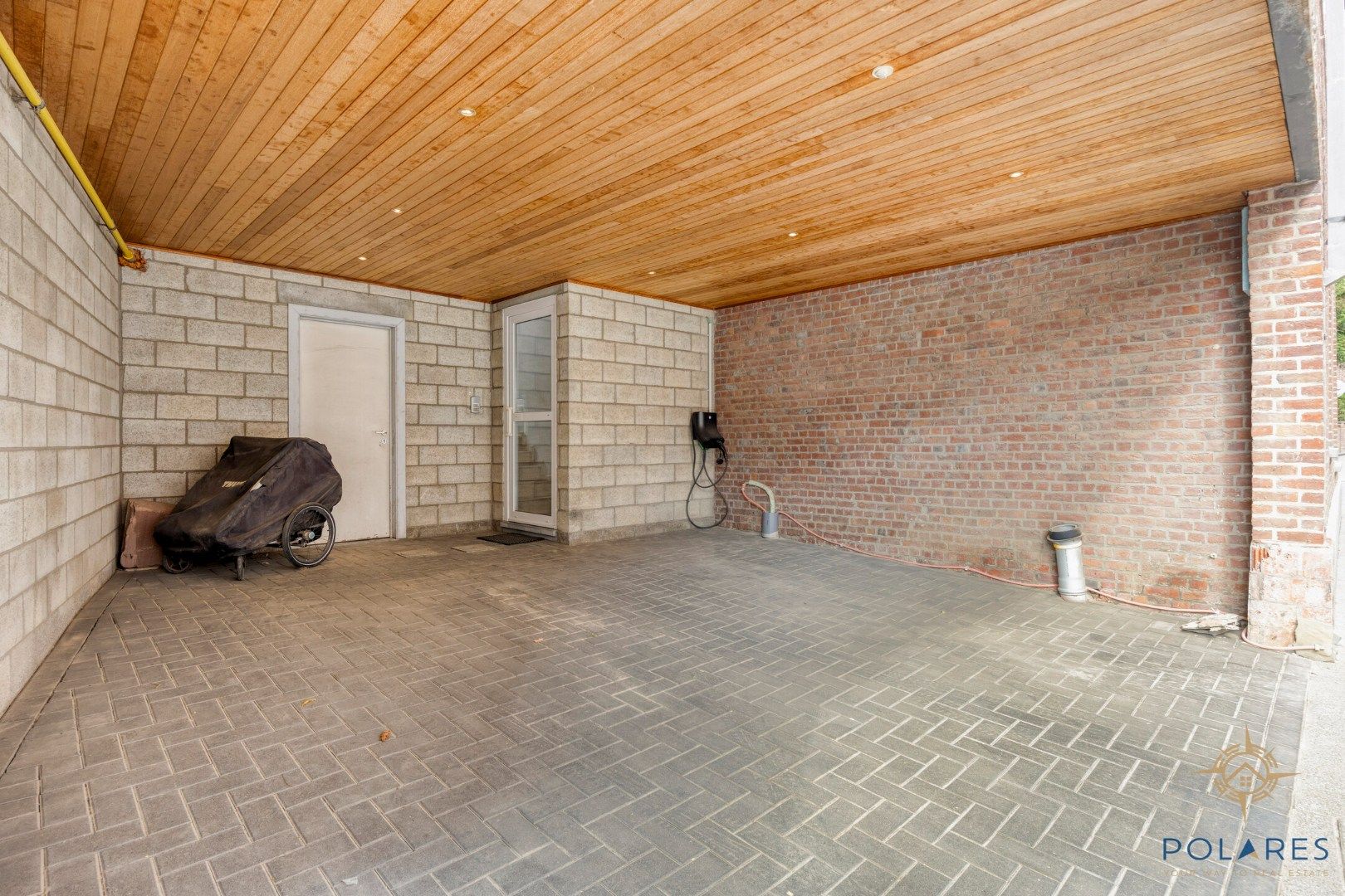 Uniek duplex appartement in dorpskern foto 3