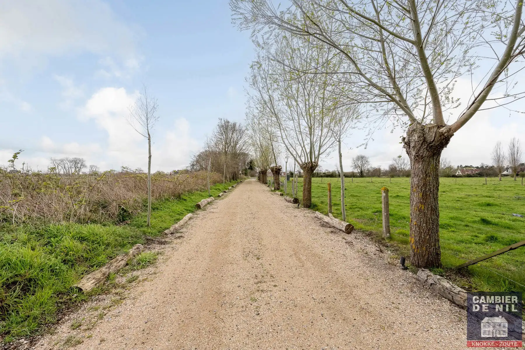 Charmante, vrijstaande woning in alle rust met tuin in het Zoute foto 48