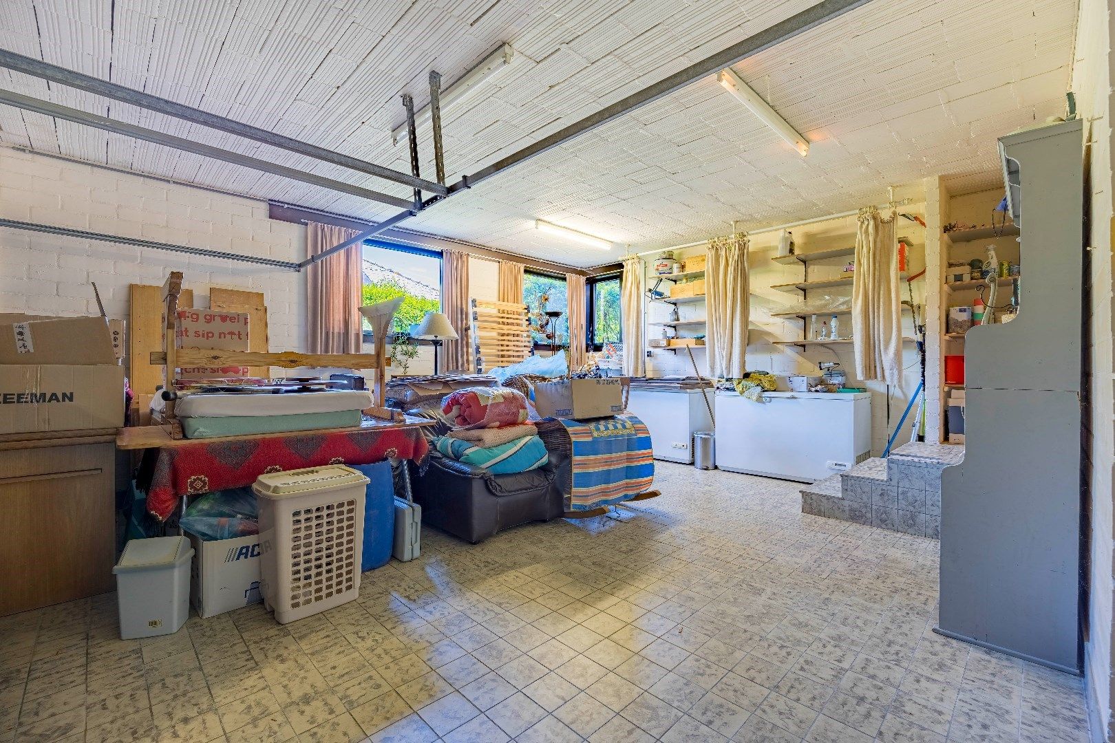 Ruime villa met 4 slaapkamers en grote tuin op gunstige locatie! foto 29