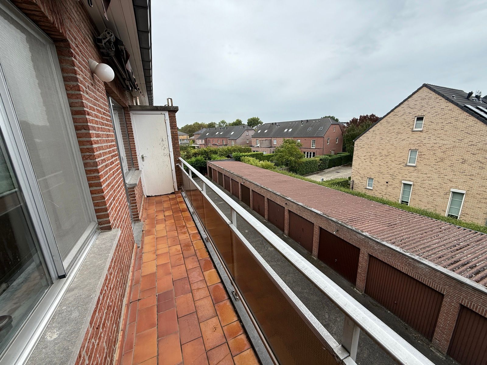 Appartement (2e verdieping) met 2 slaapkamers en garage foto 6