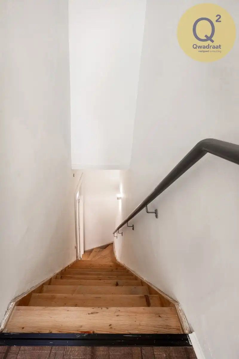 Gerenoveerde instapklare woning met grote tuin foto 29