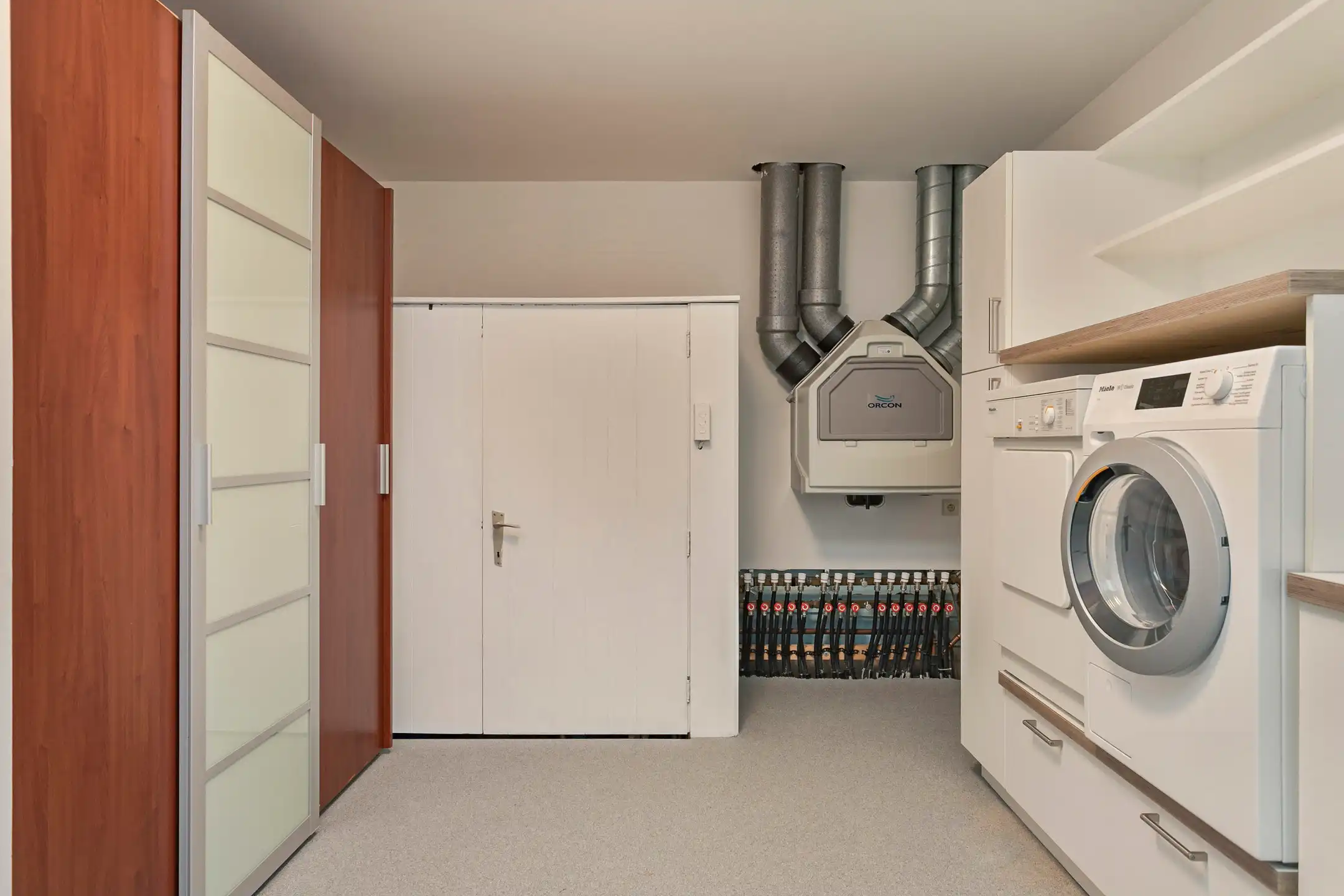 Loft met magazijn en kantoorruimte te Bonheiden foto 20