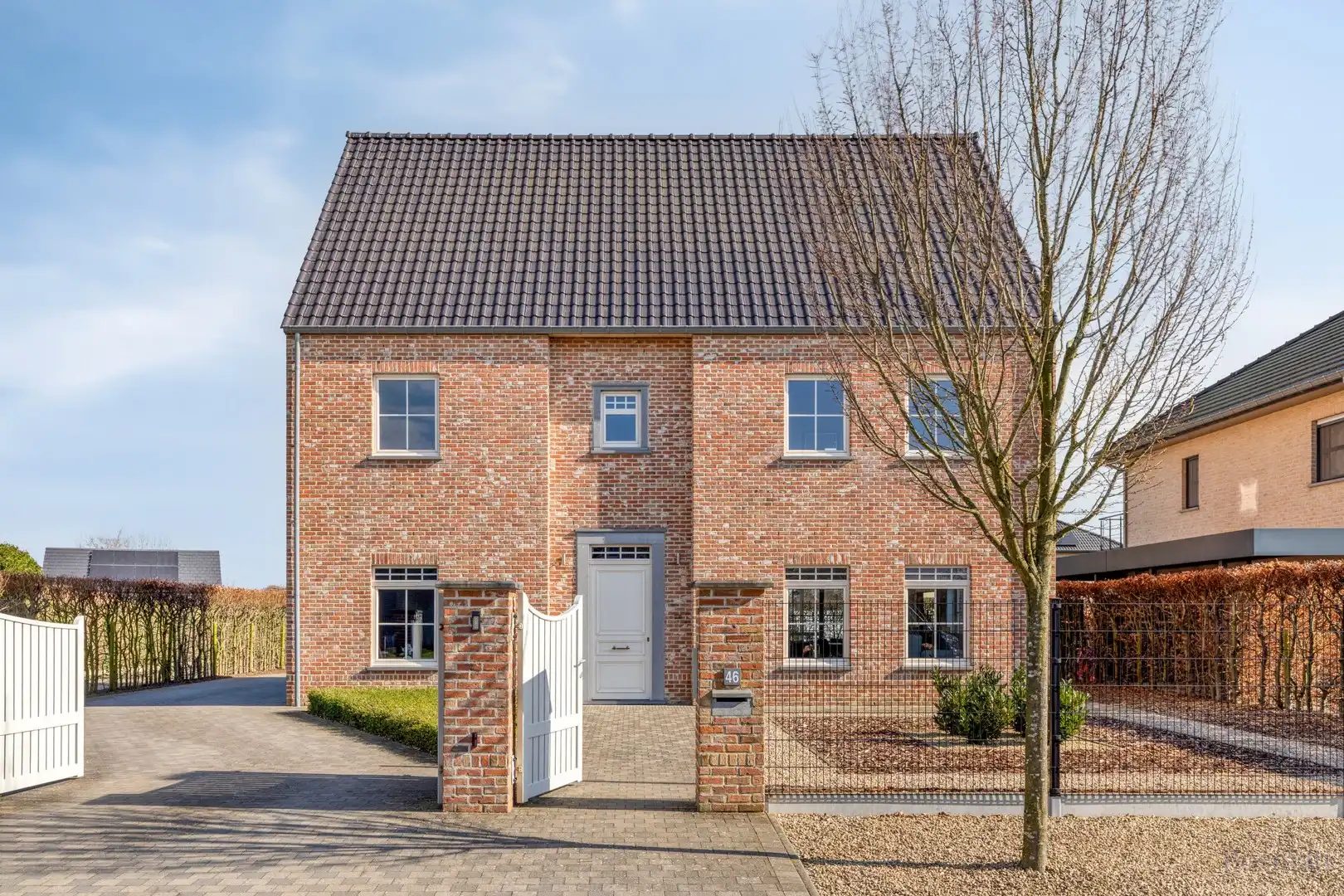 Gezinswoning te koop in Tessenderlo-Ham foto {{pictureIndex}}