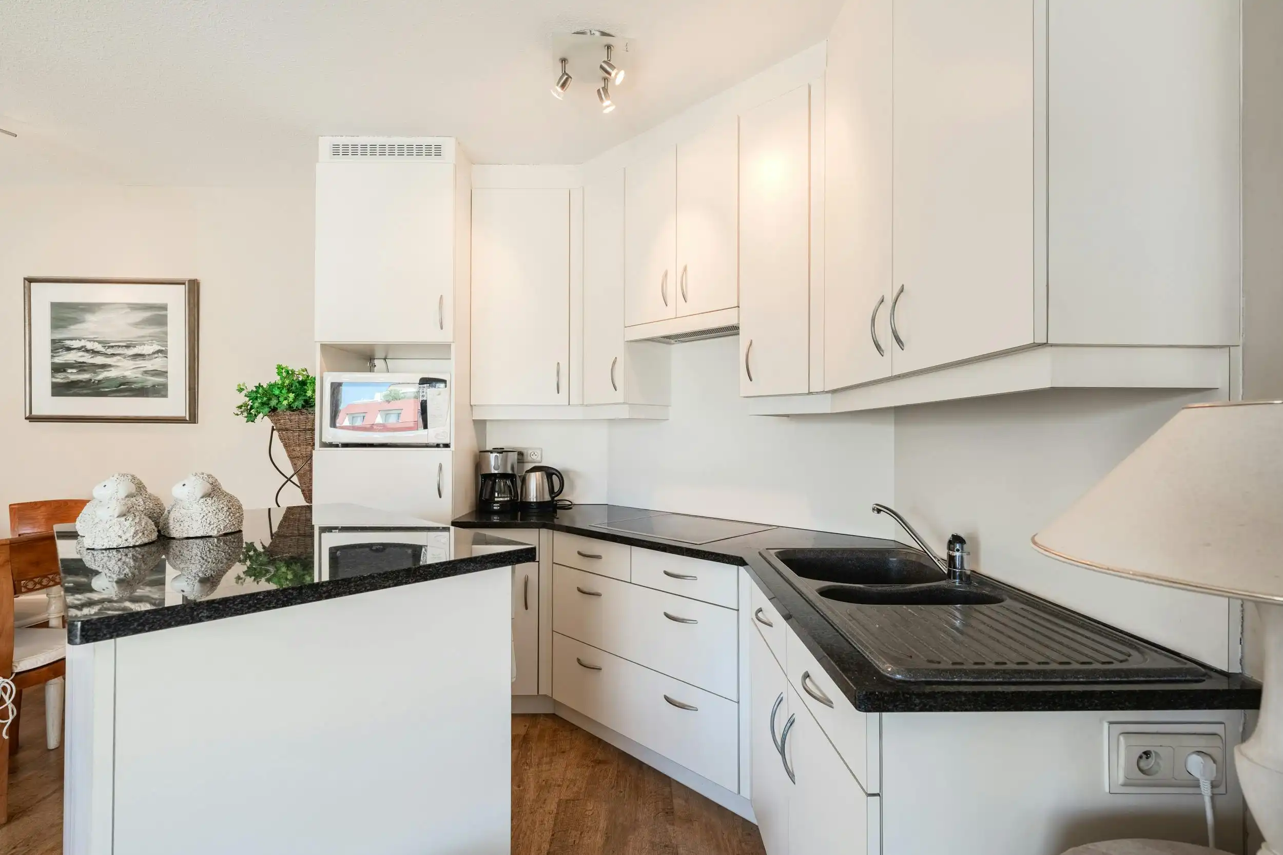 Centraal gelegen 1 slaapkamer appartement te Nieuwpoort foto 3