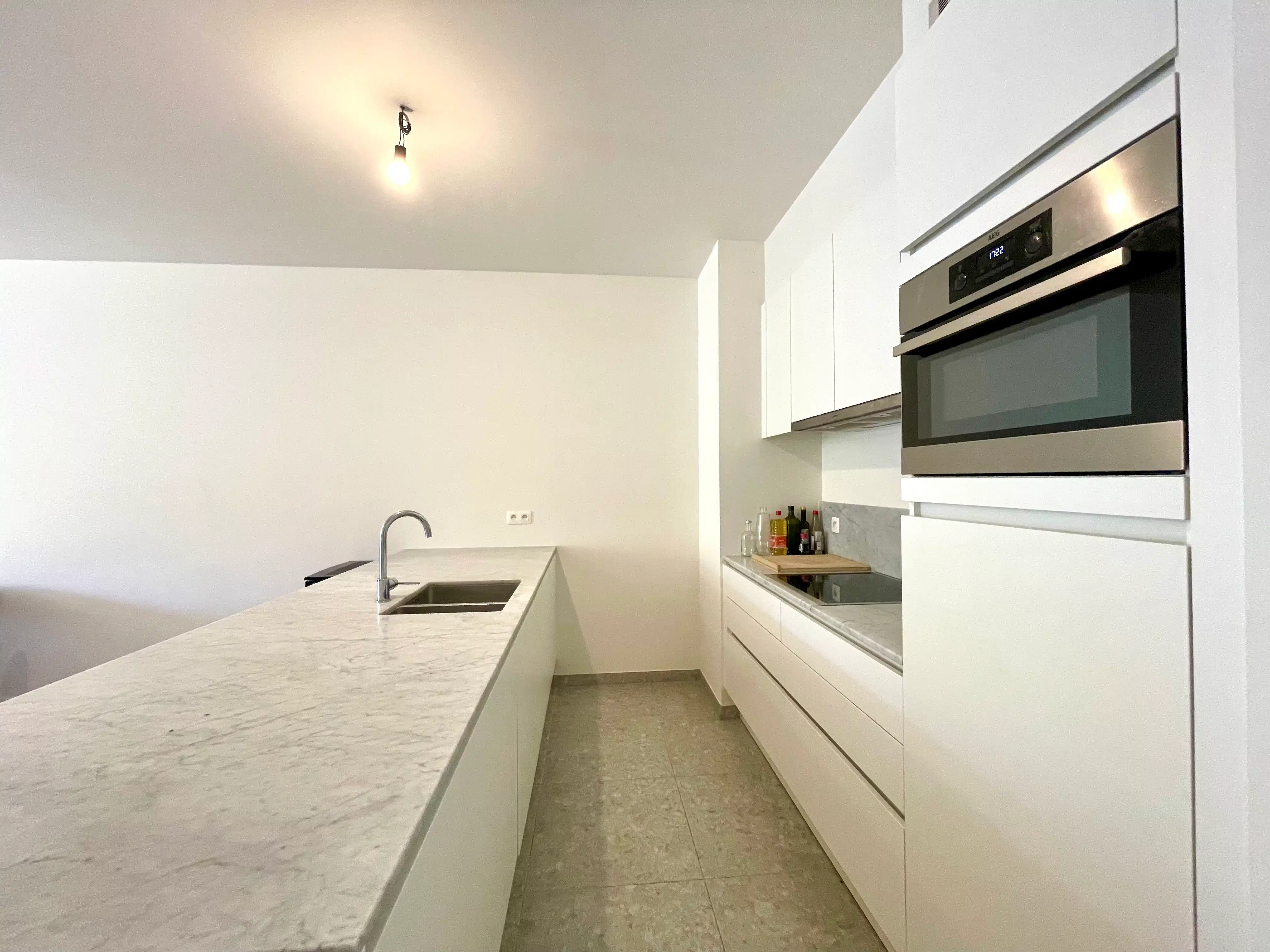 Ruim appartement met 3 slaapkamers en 2 badkamers te Gent foto 6