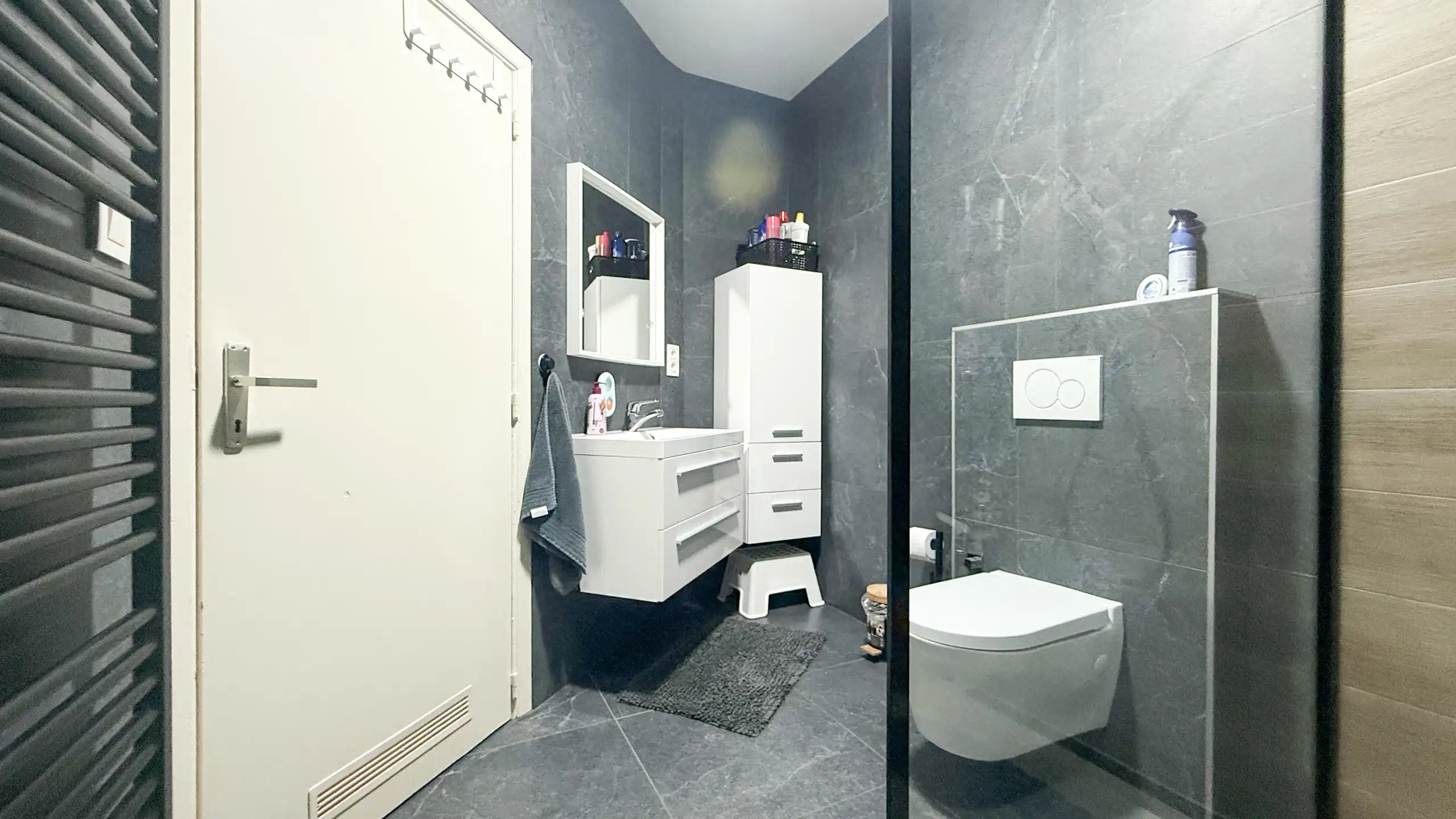 Gezinswoning met 4 slaapkamers centraal in Heusden! foto 27