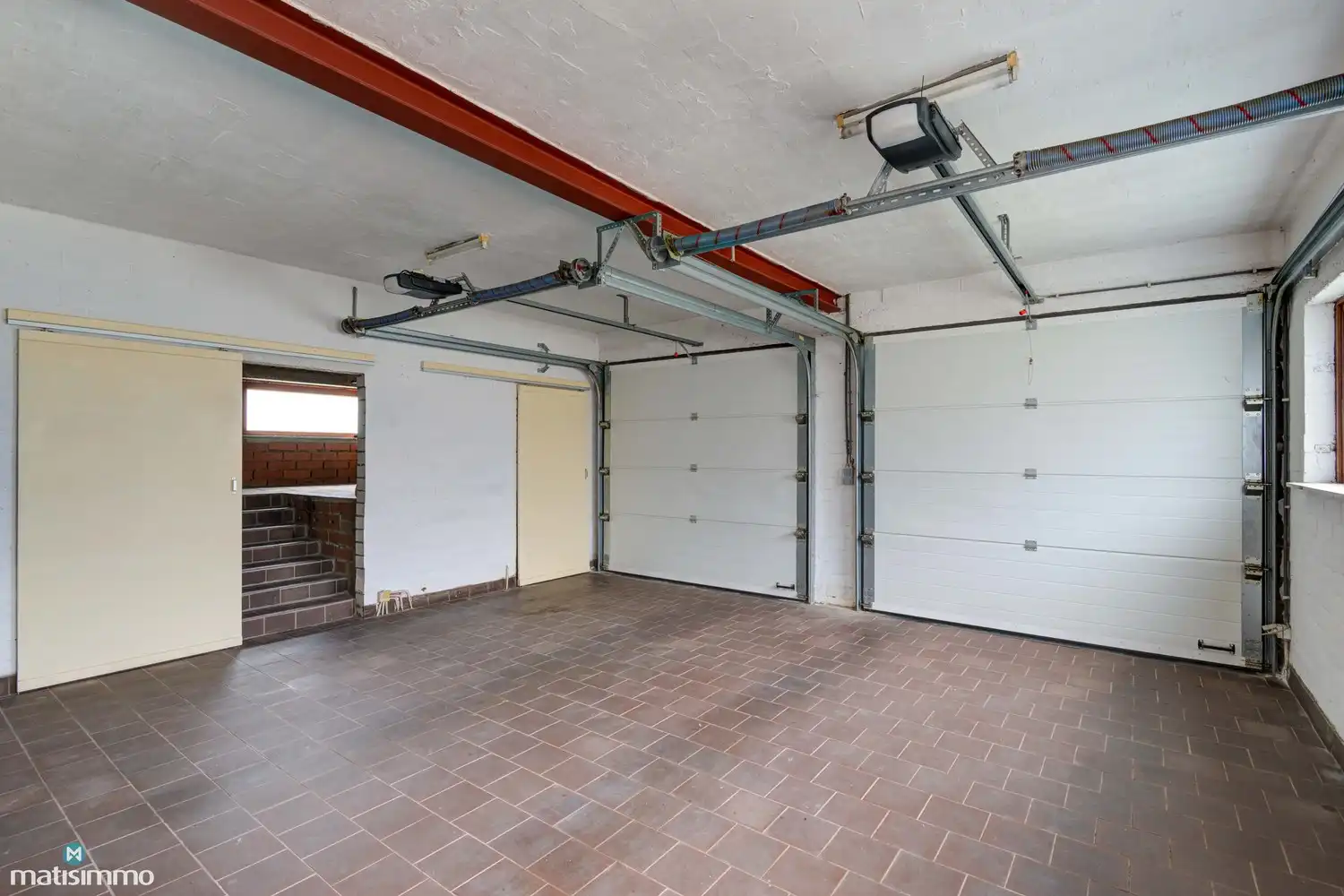 RUIME GEZINSWONING MET VIER SLAAPKAMERS, DUBBELE GARAGE EN RUIME TUIN NABIJ HET CENTRUM VAN HASSELT foto 30