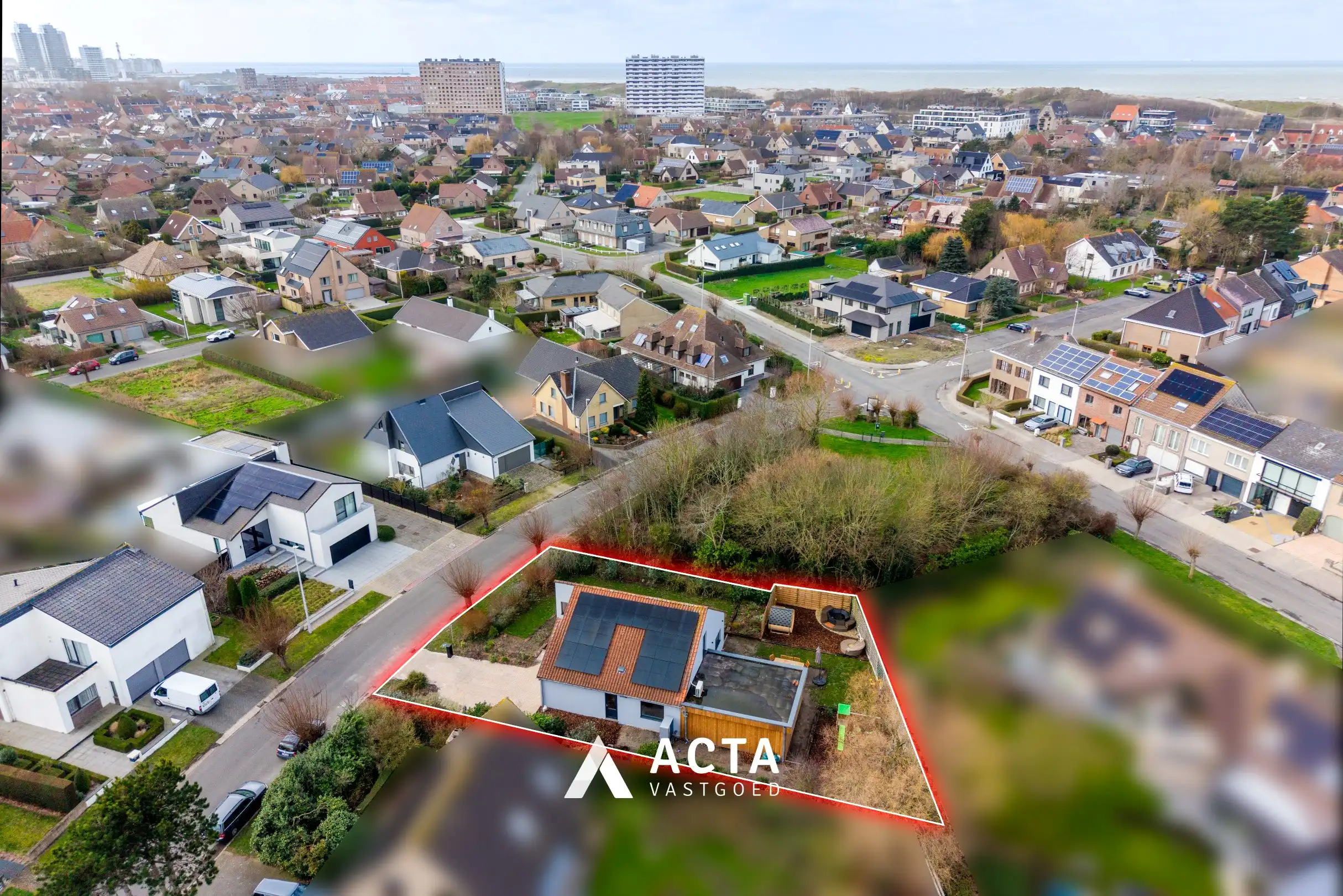 Gerenoveerde villa met vier slaapkamers in de Vicognewijk! foto 25