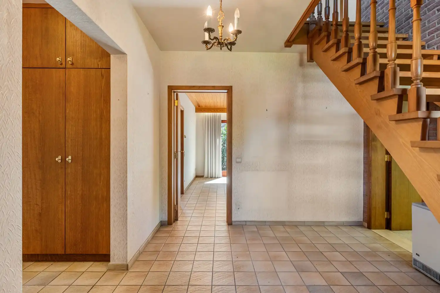 Vrijstaande woning met 4 slaapkamers en een garage op een perceel van 10a 29ca omgeven door groen en op het einde van een doodlopende straat te Oud-Heverlee! foto 4