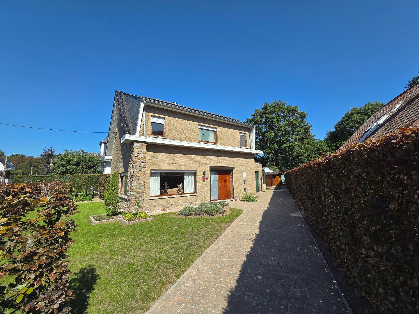 Instapklare rustig gelegen gezinswoning op een toplocatie!  foto 26