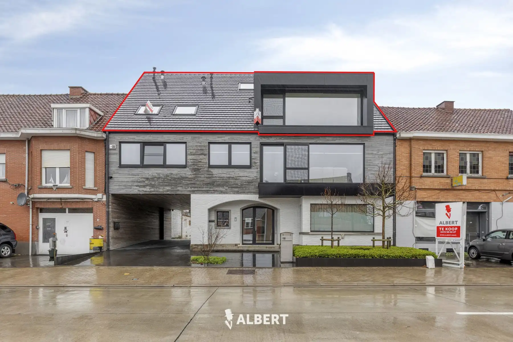 Centraal gelegen lichtrijk appartement met 2 terrassen foto {{pictureIndex}}