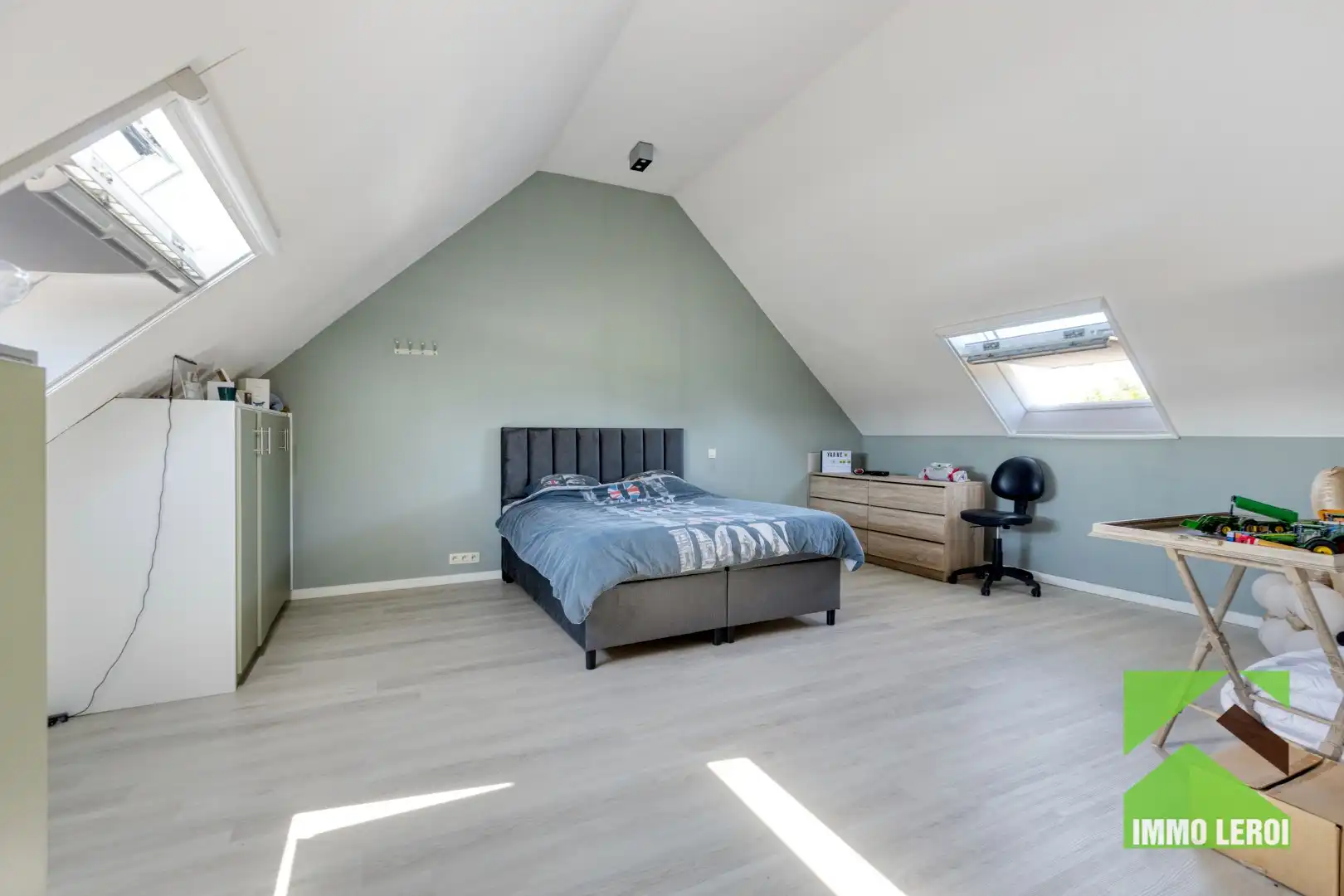 Instapklare gezinswoning met 3 slaapkamers, zwembad en energiezuinige technieken foto 17