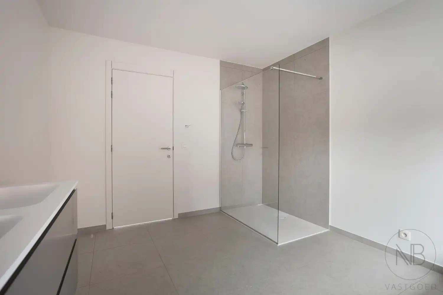 Moderne en energiezuinige nieuwbouwwoning te koop! foto 24