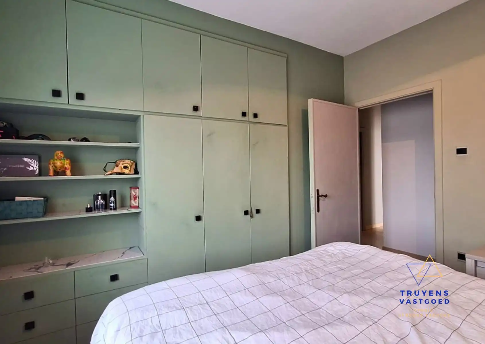 Villa te koop foto 16