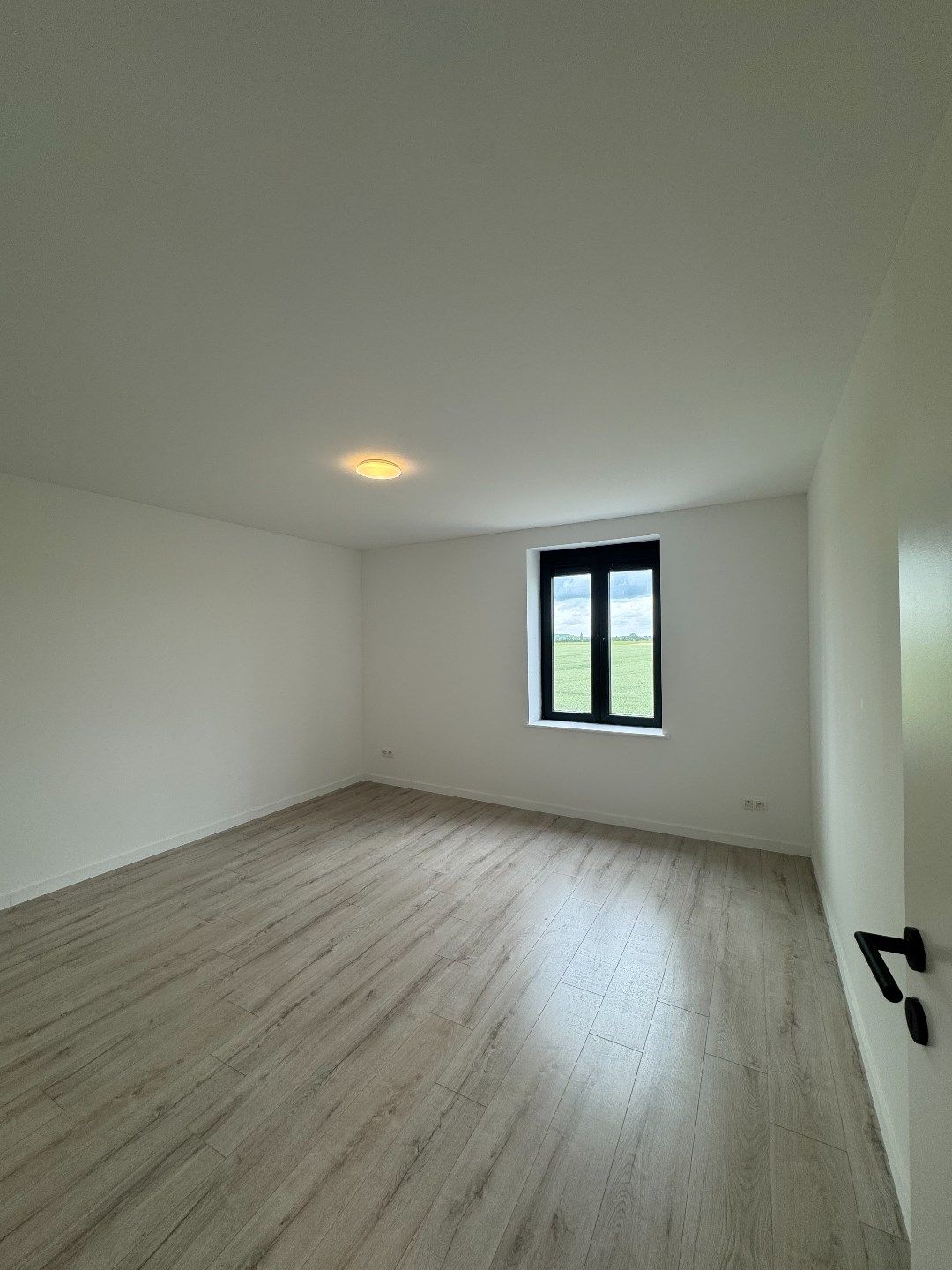 Volledig gerenoveerde, instapklare woning in Grimbergen – EPC A! zonnepanelen, warmtepomp! foto 15
