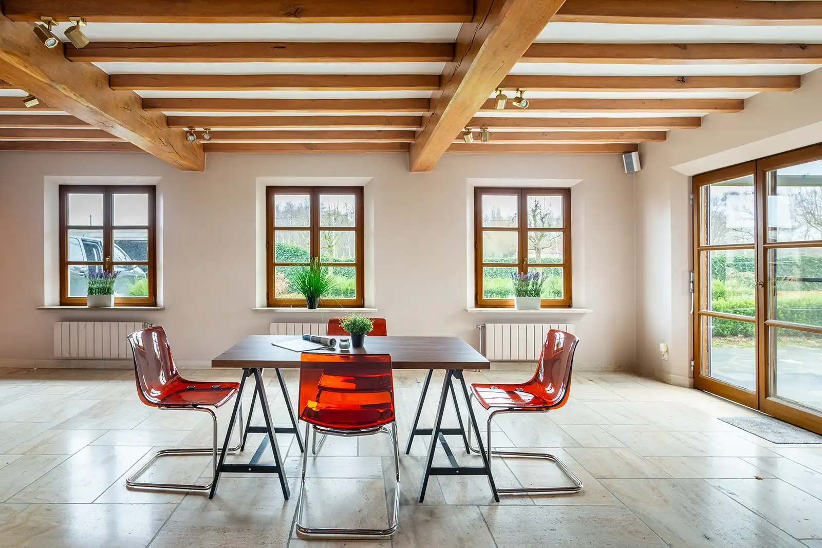 Charmante gezinswoning op 6.217 m² foto 9