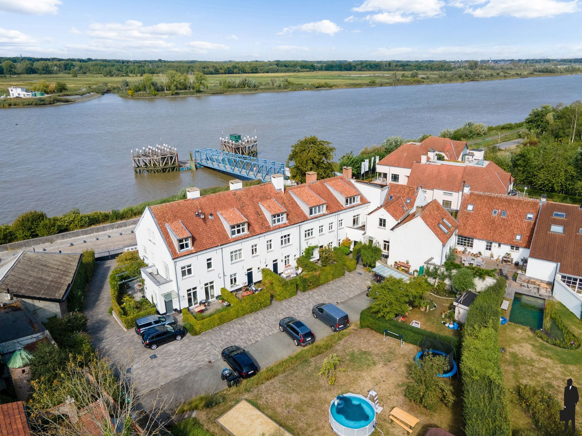 Charmante en unieke woning met Scheldezicht te Hemiksem foto 3