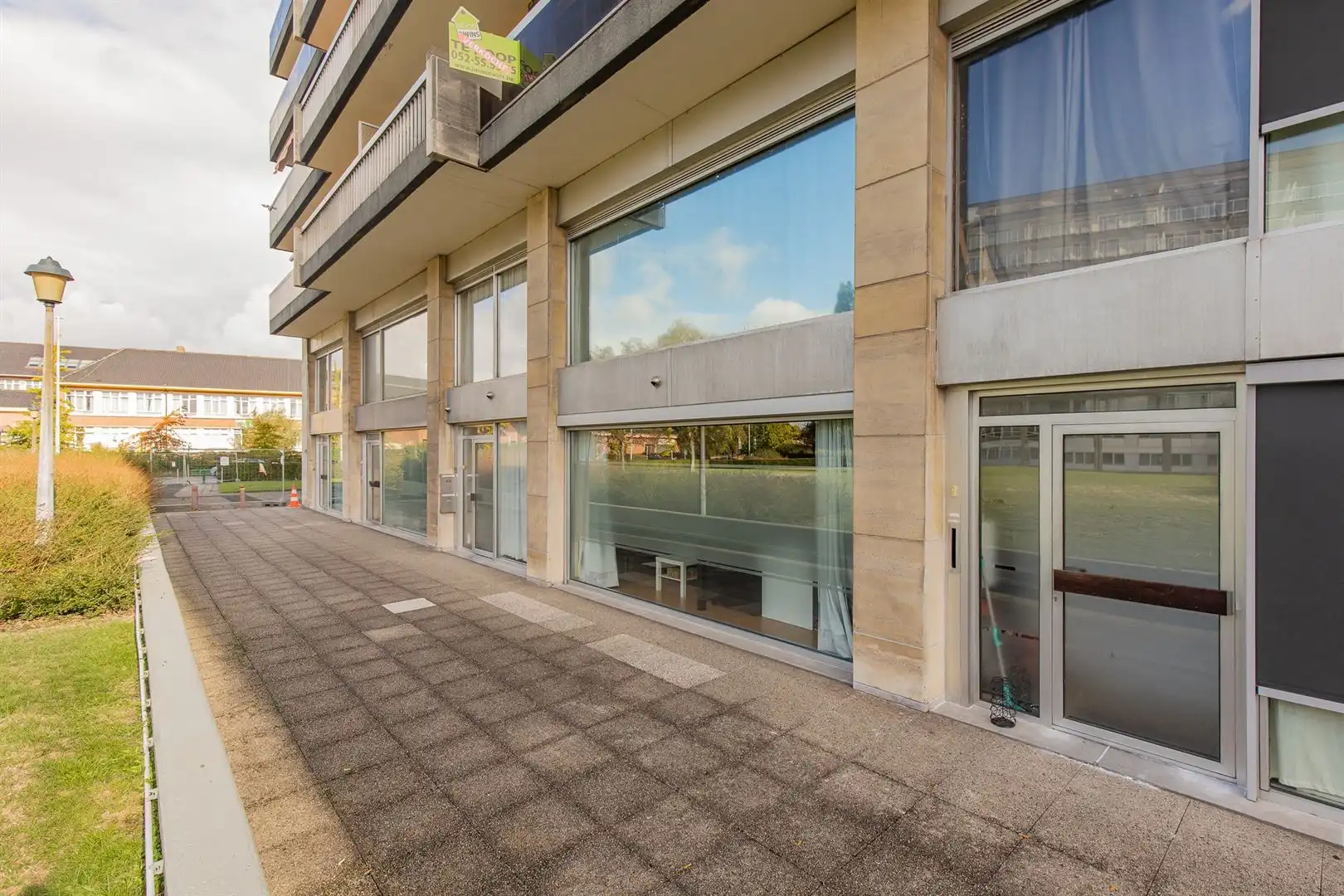 Veelzijdig handelspand met bovenliggend appartement (126m²) in centrum Dendermonde foto 23