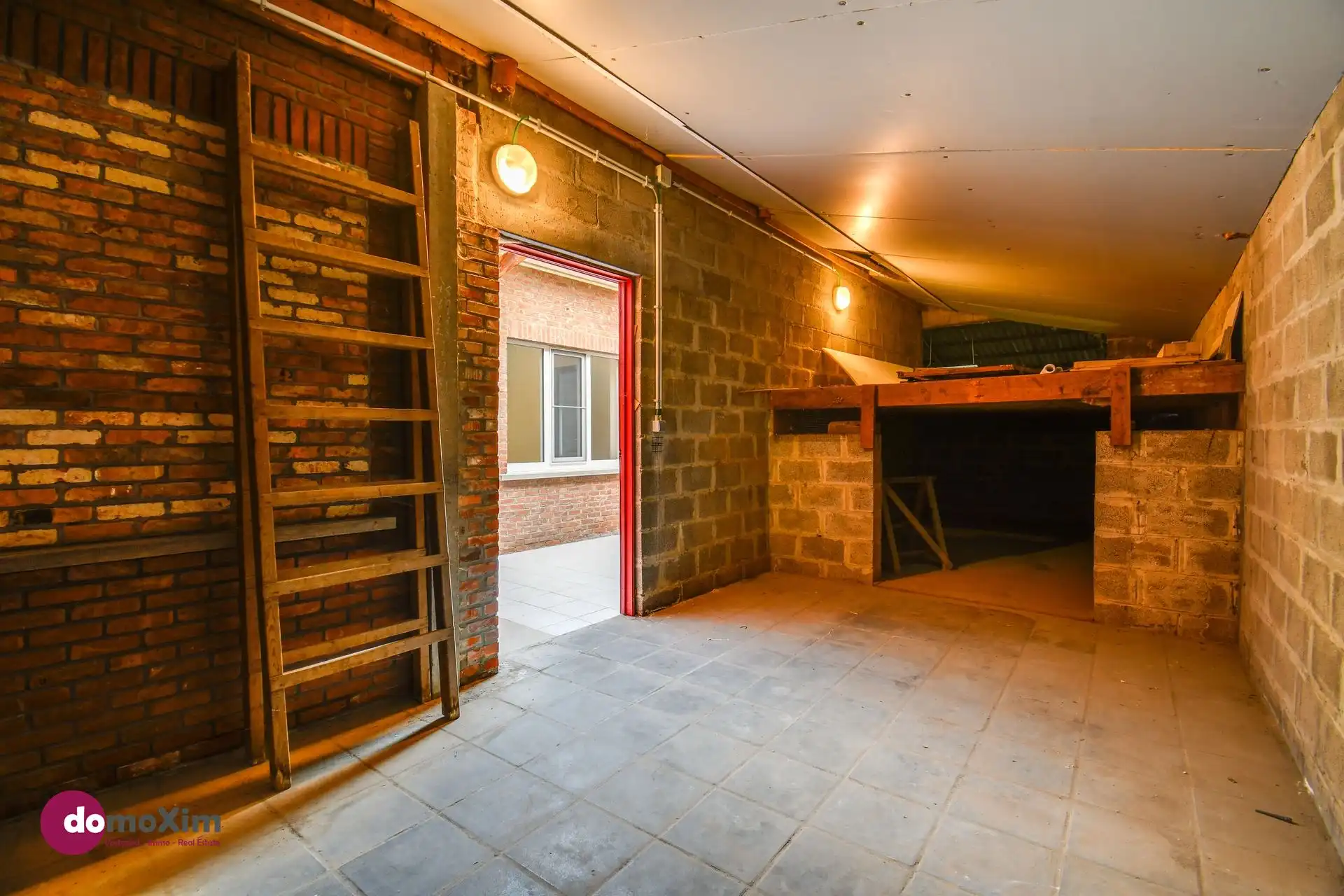 Gerenoveerde woning met loods, stallen en serre op een terrein van 32 are foto 17