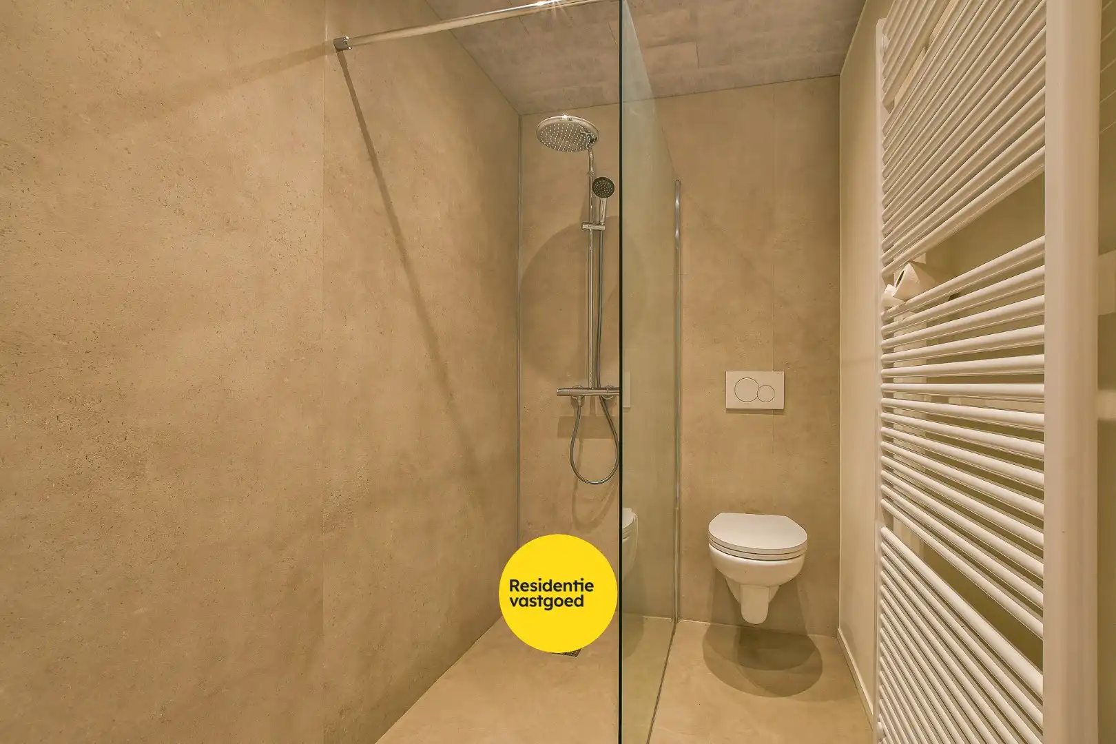 Instapklaar éénslaapkamerappartement te huur in het centrum van De Haan! foto 9