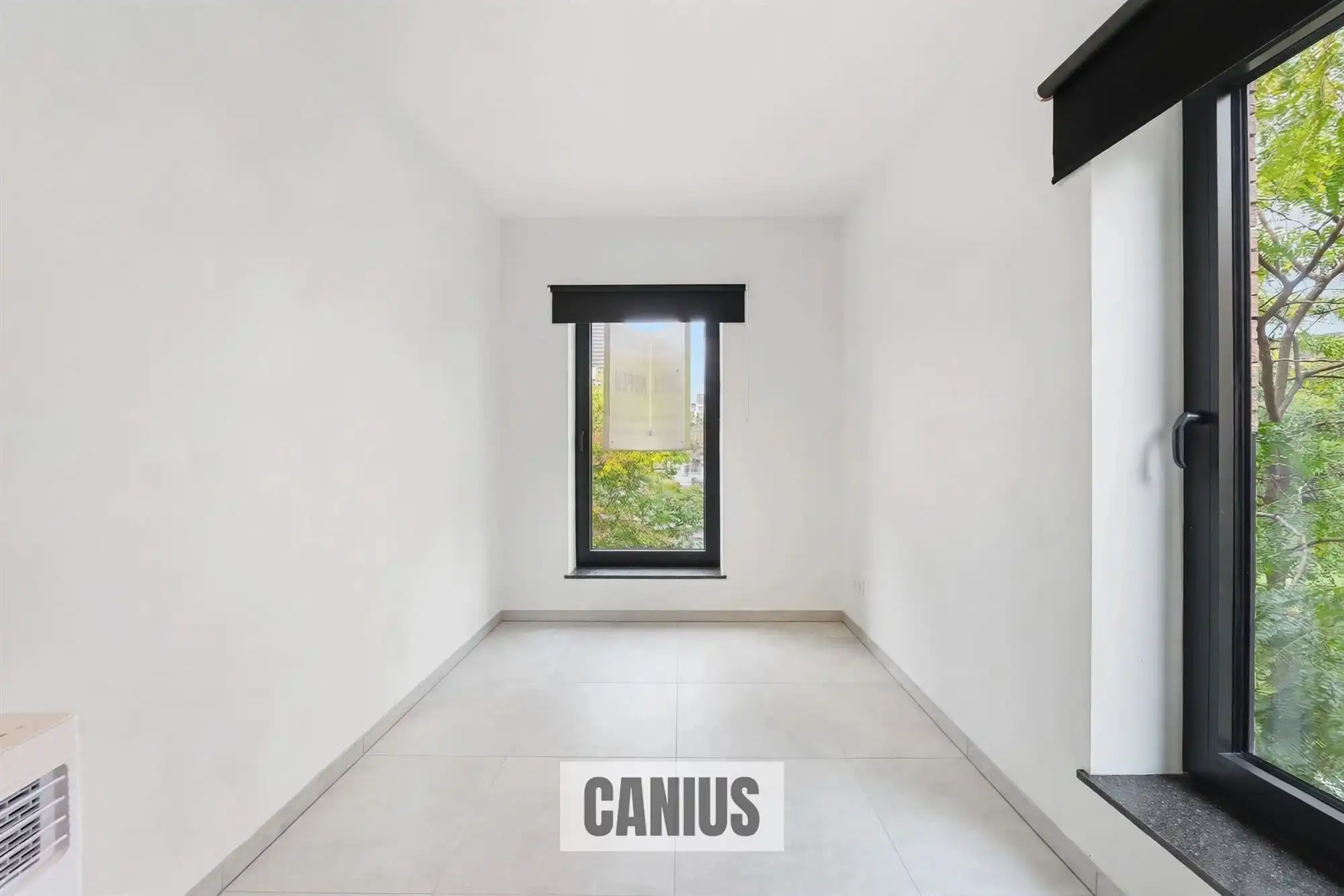 RUSTIG GELEGEN WONING MET 4 SLKS NABIJ HET STADSCENRUM foto 14