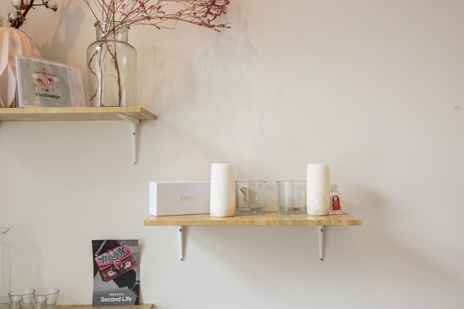 Gerenoveerd appartement met gezellig terras en één slaapkamer foto 5