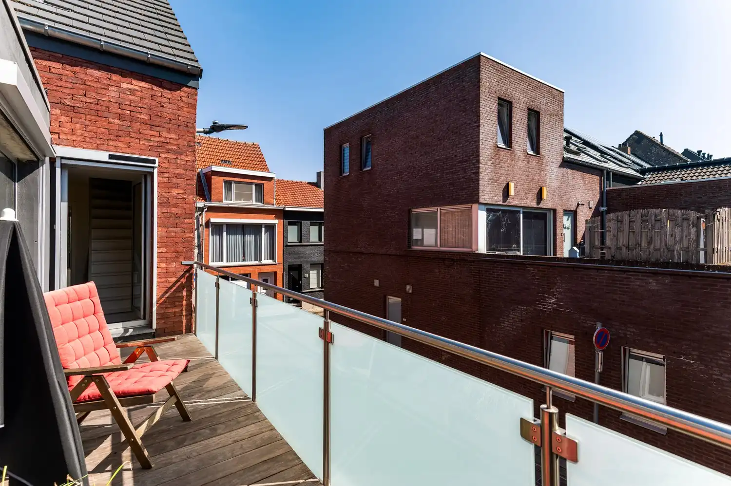 Gerenoveerde woning met 3 slaapkamers en terras te Lier foto 14