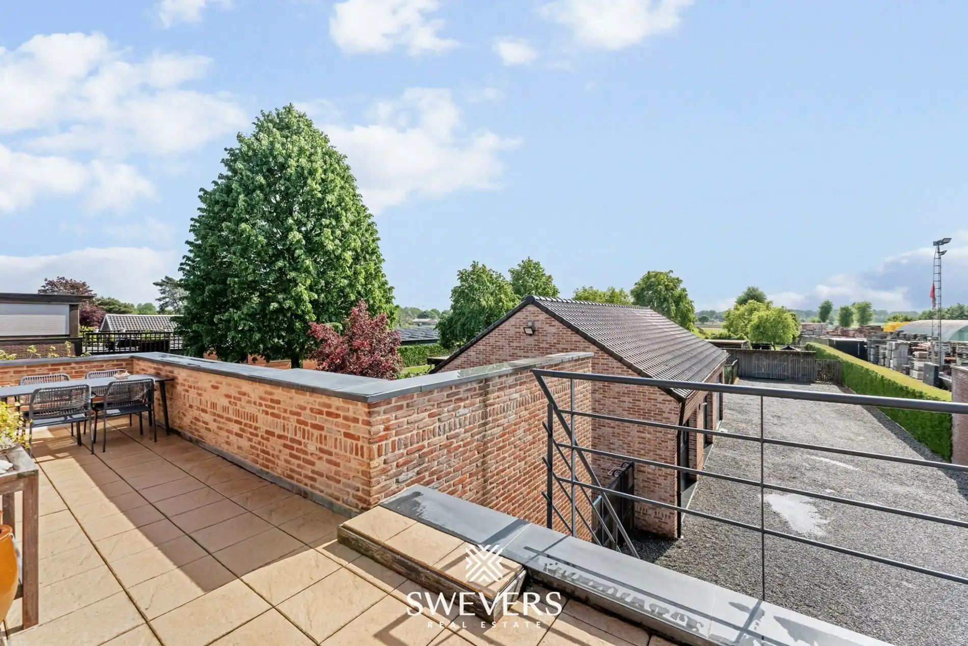Ruim (137m²) en energiezuinig (label B) appartement met zonnig terras met zicht op agrarisch gebied te Diepenbeek foto 17
