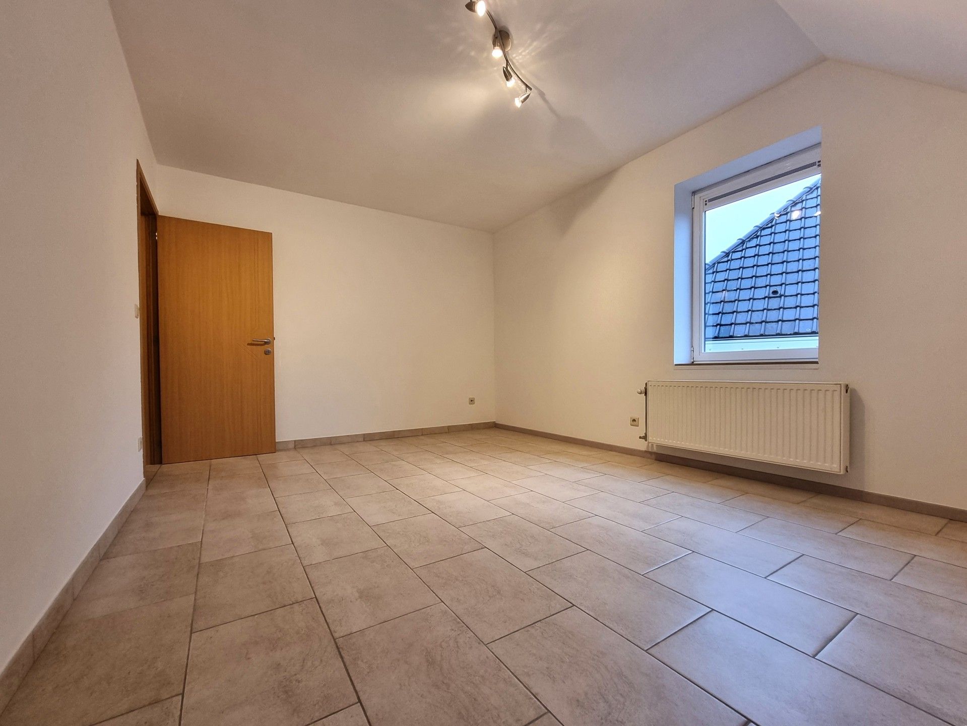 Appartement te huur foto 9