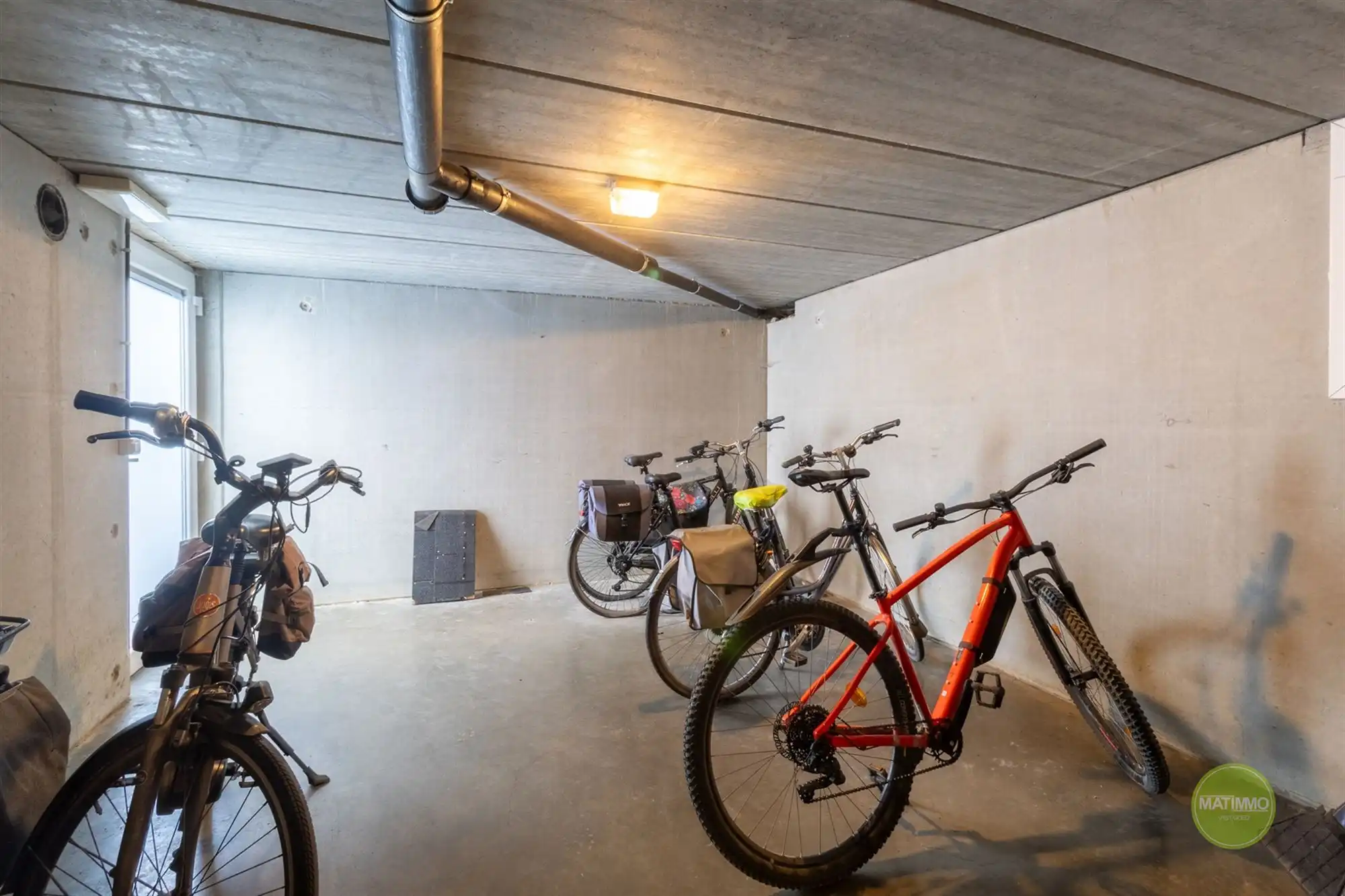 Opbrengsteigendom met 6 appartementen in Balen foto 6