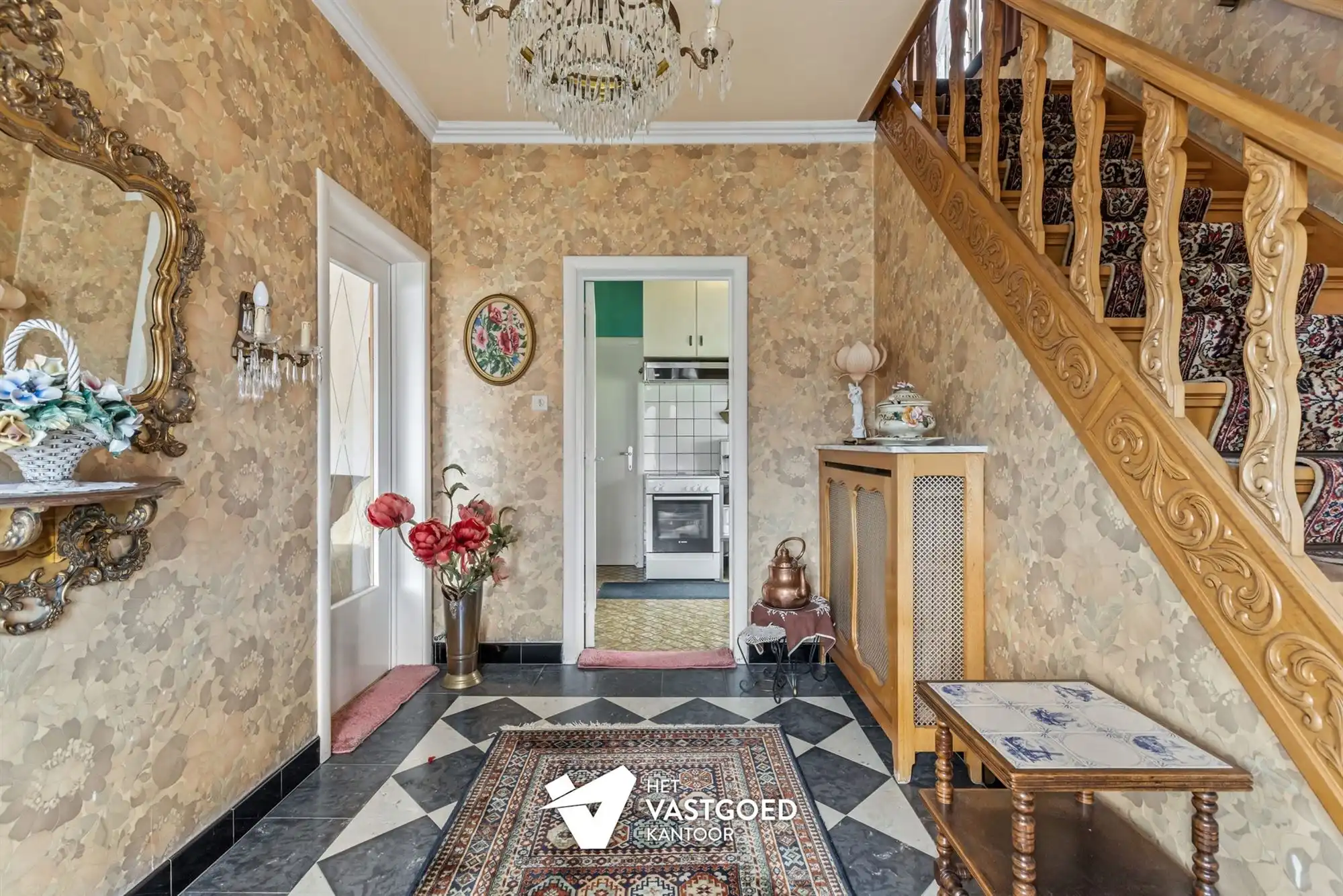 VERRASSEND RUIME WONING MET ENORM POTENTIEEL foto 10