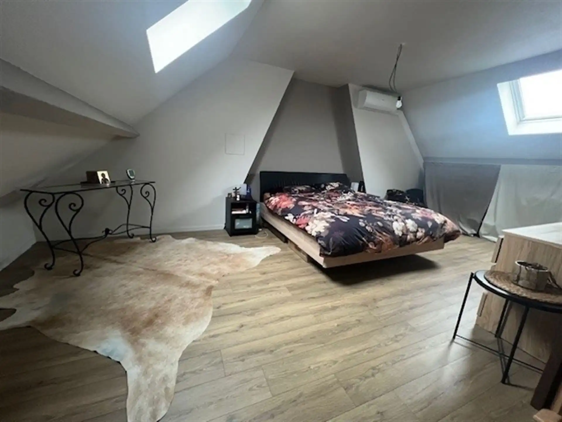 Ruime woning met zonnige tuin! foto 16