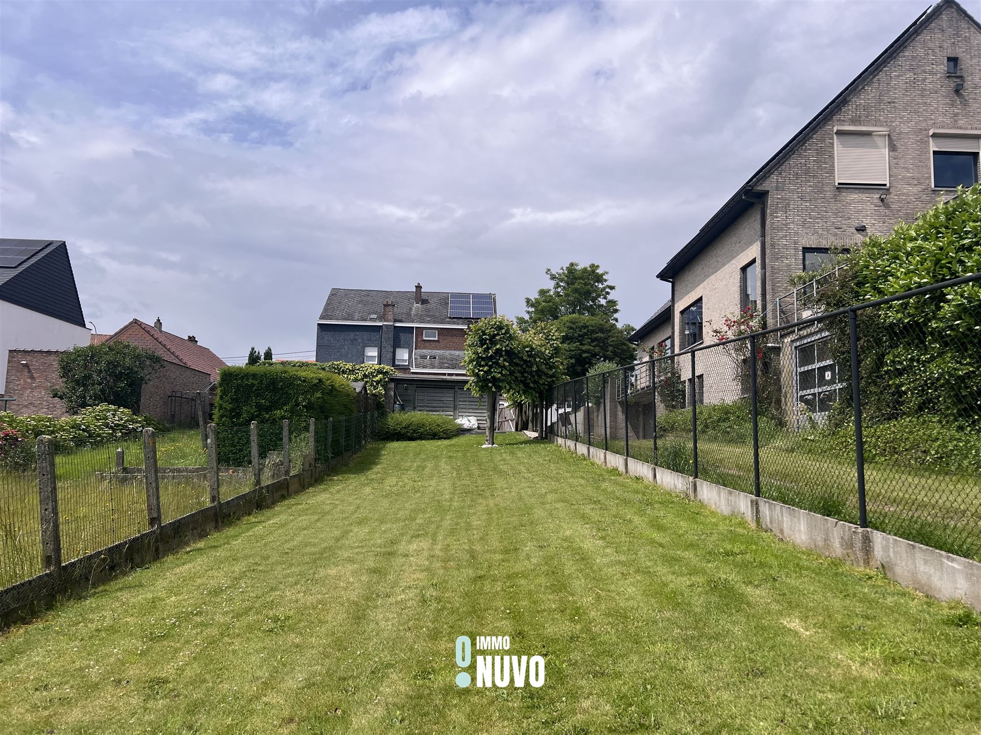 Gunstig gelegen woning met mooie tuin in Asse! foto 2