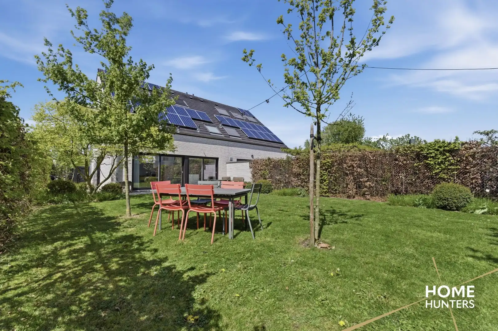 Exclusieve, energiezuinige Halfopen bebouwing (2017) met 4 slaapkamers, zonnige tuin en hoogwaardige afwerking te Ieper foto 30