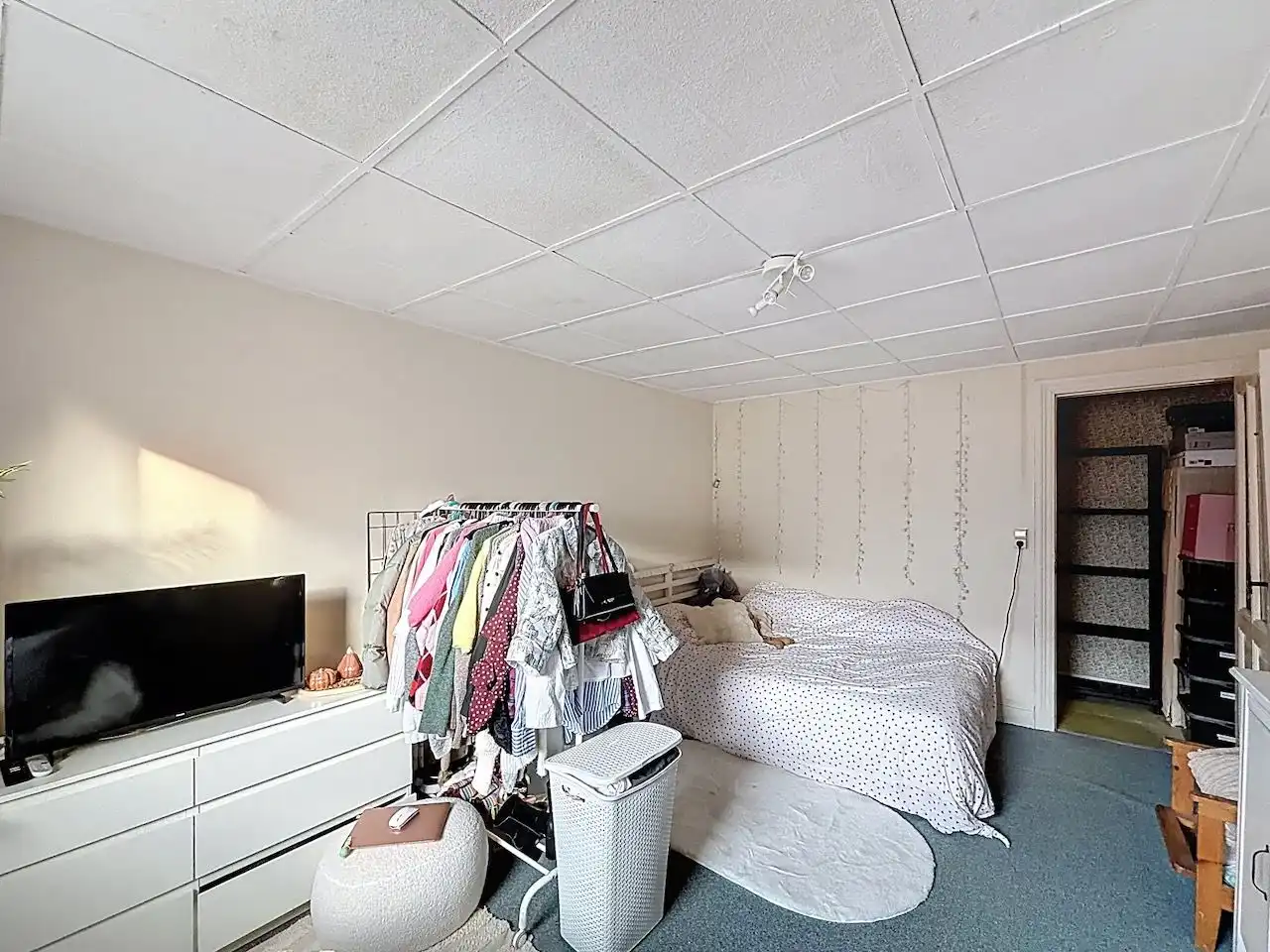 Charmante rijwoning met grote tuin en garage inhuis foto 18